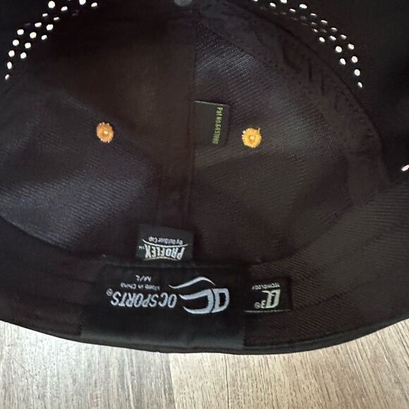 NEW OCSports ProFlex Baseball Cap | Black & Gold | Size M/L Q3 Fit Technology - Picture 3 of 6